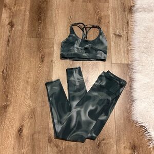 Threads 4 Thought Teal Activewear Set